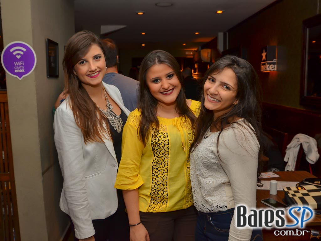 Sr Pitanga recebeu o show do Grupo Resenha & Samba na sexta Sr Pitanga recebeu o show do Grupo Resenha & Samba na sexta