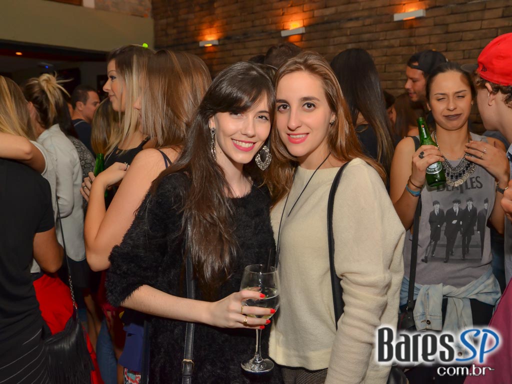 Sr Pitanga recebeu o show do Grupo Resenha & Samba na sexta Sr Pitanga recebeu o show do Grupo Resenha & Samba na sexta