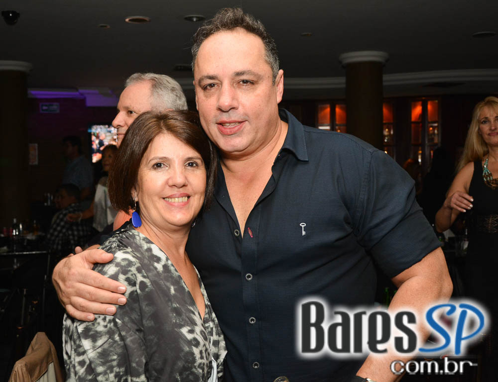 Banda Mandau agitou a noite do Memphis Rock Bar no sábado Banda Mandau agitou a noite do Memphis Rock Bar no sábado