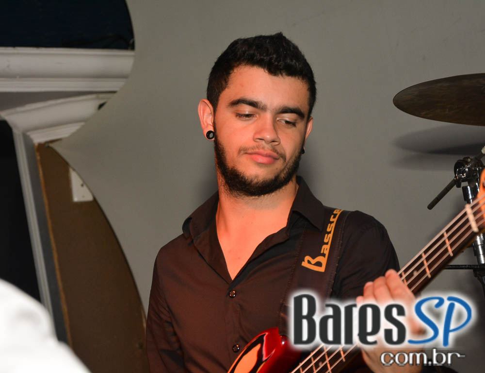 Banda Mandau agitou a noite do Memphis Rock Bar no sábado Banda Mandau agitou a noite do Memphis Rock Bar no sábado