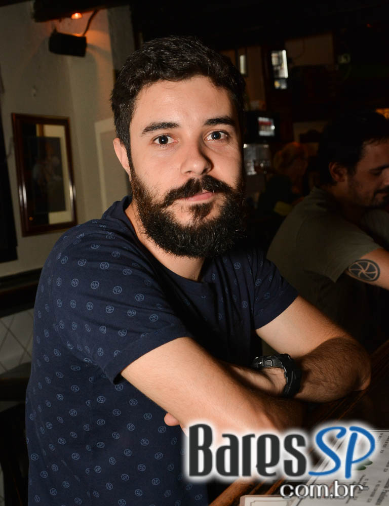 Banda Solo America Junk & Friends animou o Finnegans Pub no sábado a noite Banda Solo America Junk & Friends animou o Finnegans Pub no sábado a noite