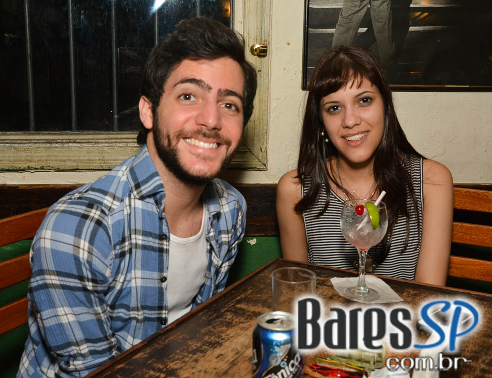 Banda Solo America Junk & Friends animou o Finnegans Pub no sábado a noite Banda Solo America Junk & Friends animou o Finnegans Pub no sábado a noite