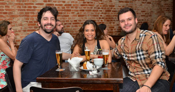 Veloso Bar ofereceu deliciosas caipirinhas e variedades de petiscos