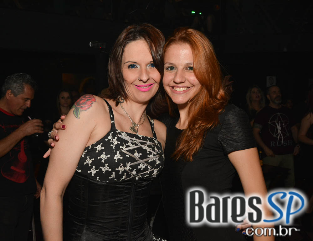 Bandas Bon Jovi New Jersey e The Cult Cover Electric Love animaram o Blackmore Bandas Bon Jovi New Jersey e The Cult Cover Electric Love animaram o Blackmore