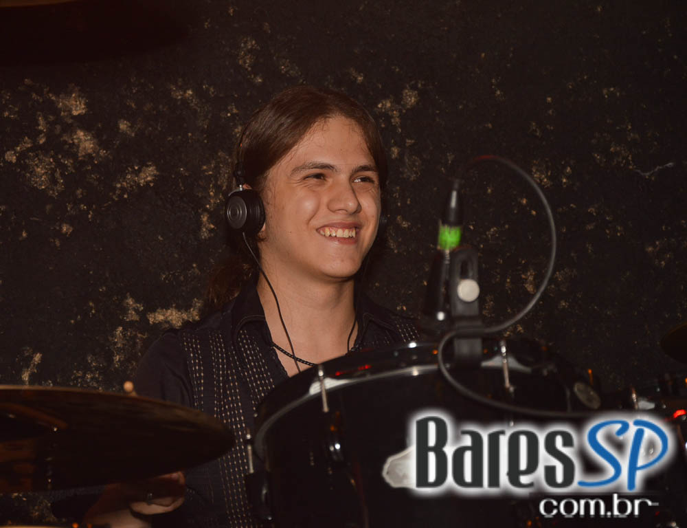 Bandas Bon Jovi New Jersey e The Cult Cover Electric Love animaram o Blackmore Bandas Bon Jovi New Jersey e The Cult Cover Electric Love animaram o Blackmore