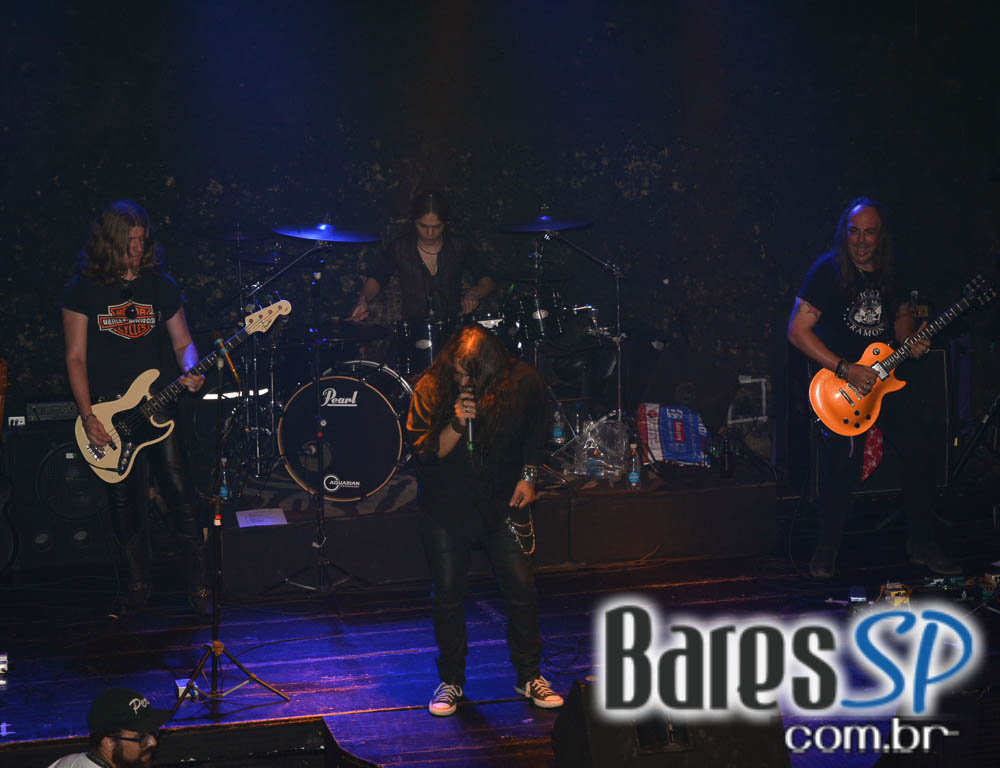 Bandas Bon Jovi New Jersey e The Cult Cover Electric Love animaram o Blackmore Bandas Bon Jovi New Jersey e The Cult Cover Electric Love animaram o Blackmore