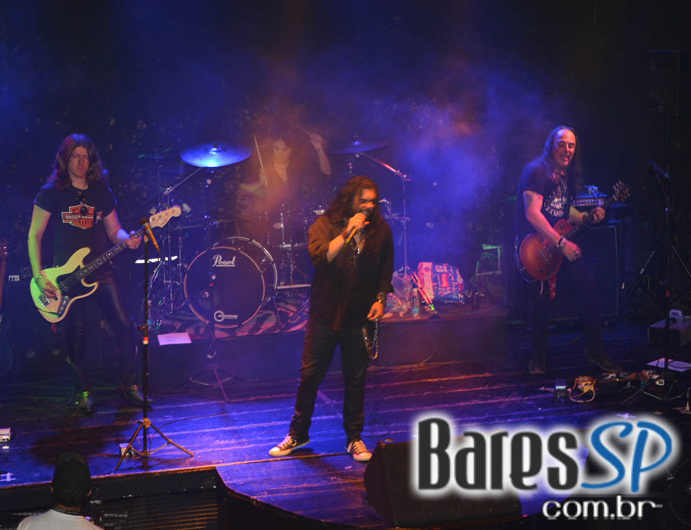 Bandas Bon Jovi New Jersey e The Cult Cover Electric Love animaram o Blackmore Bandas Bon Jovi New Jersey e The Cult Cover Electric Love animaram o Blackmore