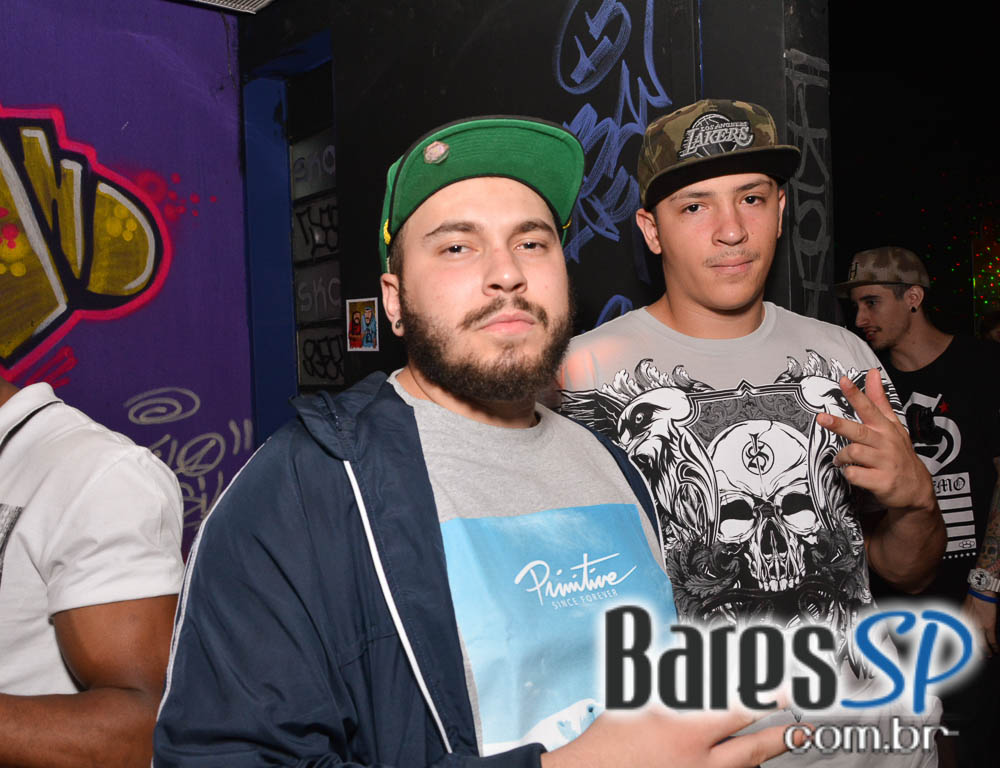 Nola Bar realizou a Festa Mix -Tape com DJ Kefing e convidados Nola Bar realizou a Festa Mix -Tape com DJ Kefing e convidados