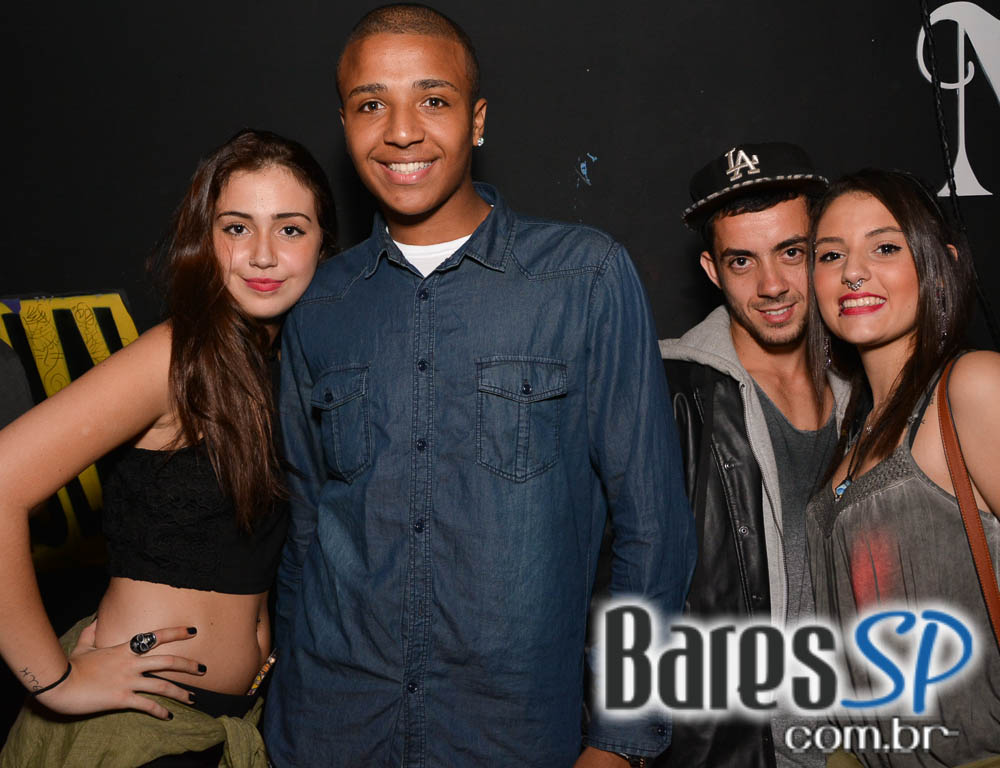 Nola Bar realizou a Festa Mix -Tape com DJ Kefing e convidados Nola Bar realizou a Festa Mix -Tape com DJ Kefing e convidados