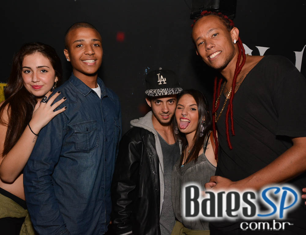 Nola Bar realizou a Festa Mix -Tape com DJ Kefing e convidados Nola Bar realizou a Festa Mix -Tape com DJ Kefing e convidados