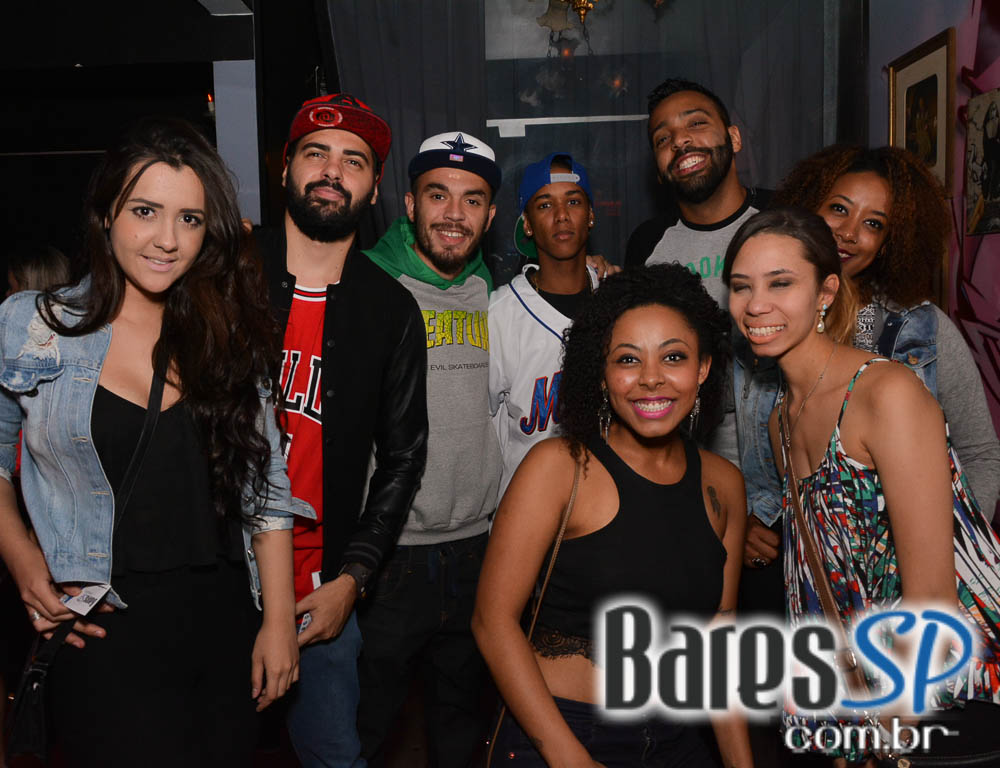 Nola Bar realizou a Festa Mix -Tape com DJ Kefing e convidados Nola Bar realizou a Festa Mix -Tape com DJ Kefing e convidados