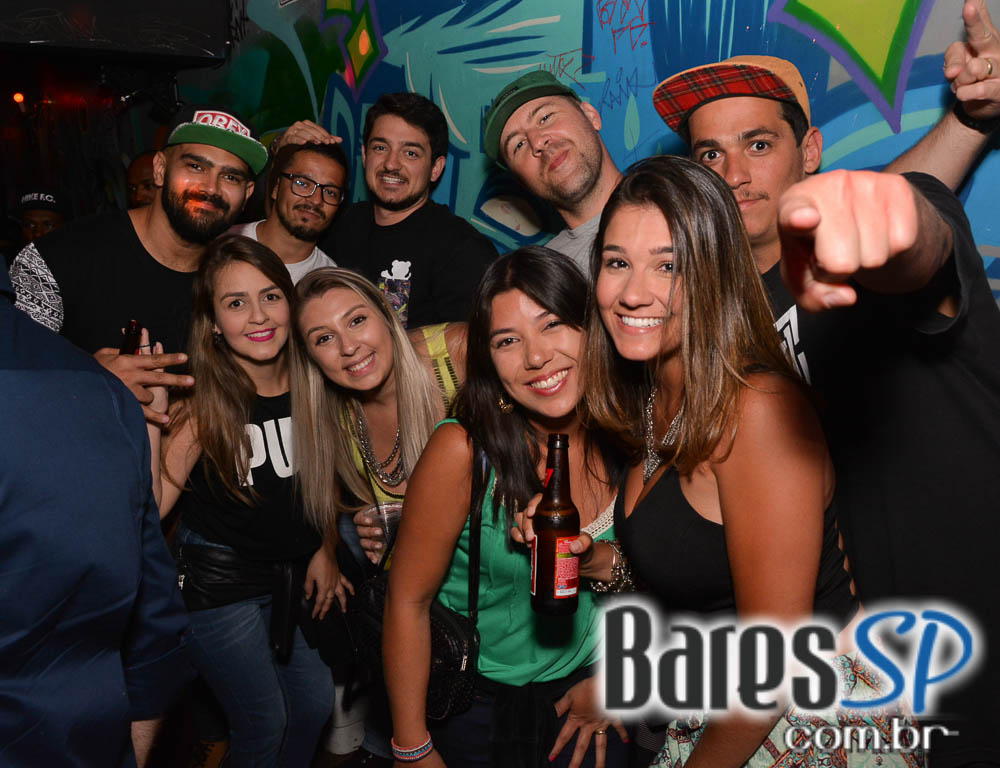 Nola Bar realizou a Festa Mix -Tape com DJ Kefing e convidados Nola Bar realizou a Festa Mix -Tape com DJ Kefing e convidados