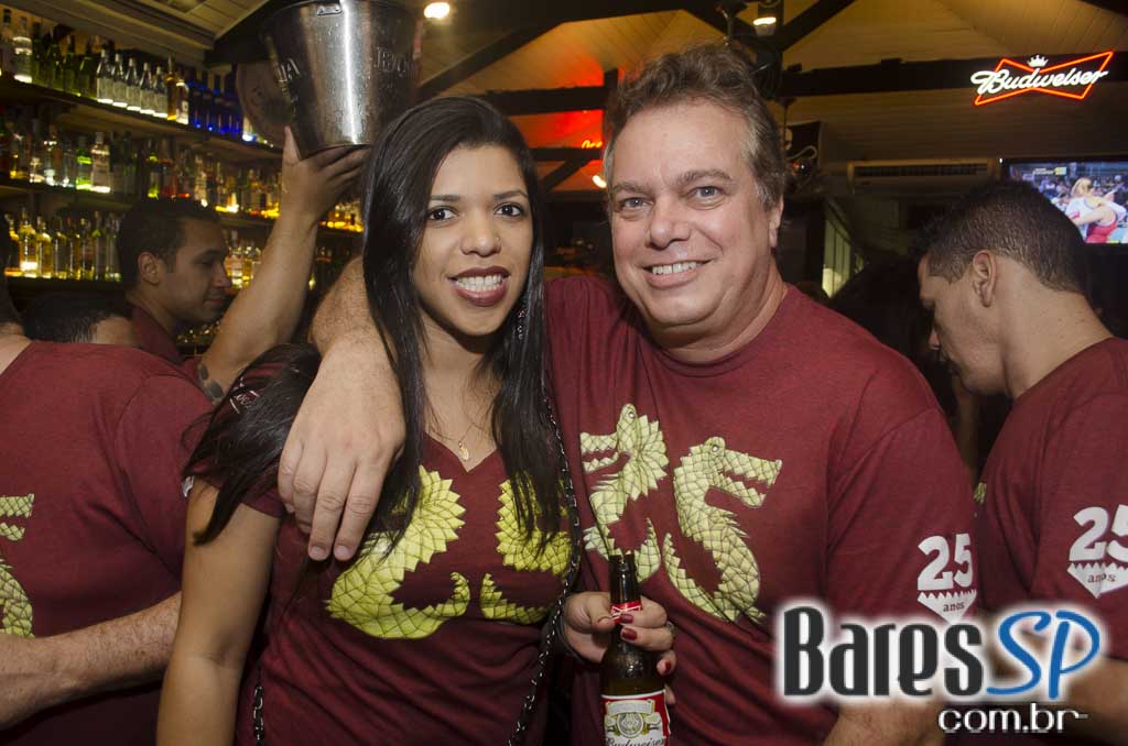 Jacaré Grill comemora 25 anos com atrações especiais na terça Jacaré Grill comemora 25 anos com atrações especiais na terça