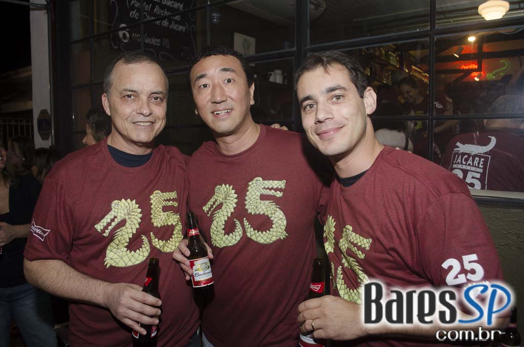 Jacaré Grill comemora 25 anos com atrações especiais na terça Jacaré Grill comemora 25 anos com atrações especiais na terça