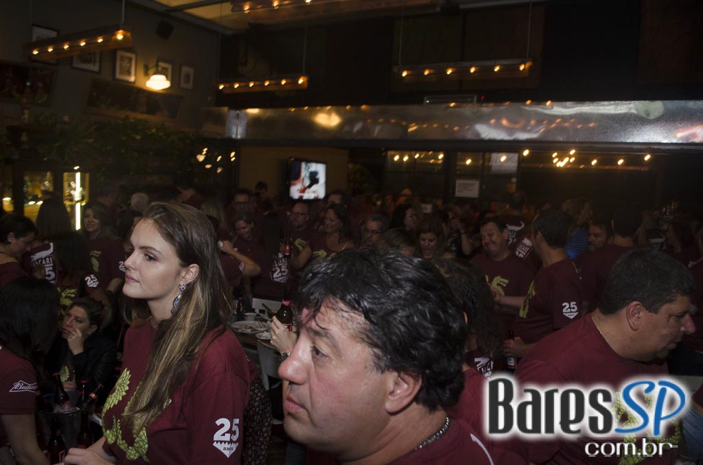 Jacaré Grill comemora 25 anos com atrações especiais na terça Jacaré Grill comemora 25 anos com atrações especiais na terça