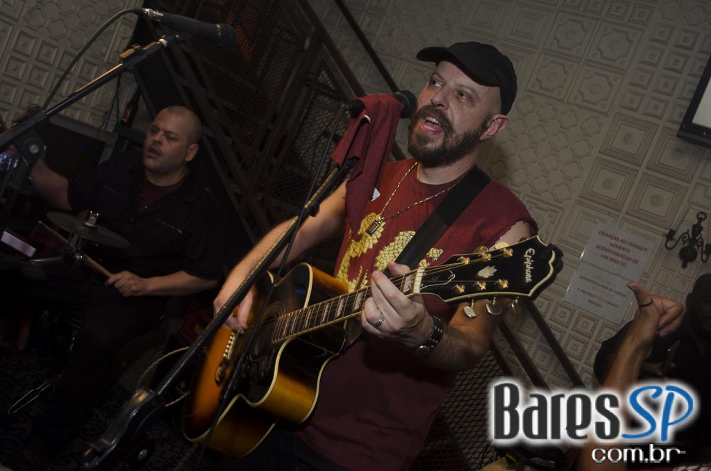 Jacaré Grill comemora 25 anos com atrações especiais na terça Jacaré Grill comemora 25 anos com atrações especiais na terça