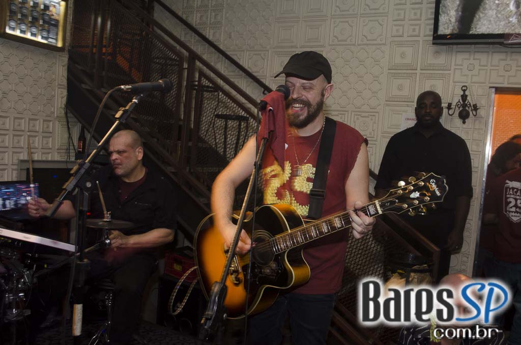 Jacaré Grill comemora 25 anos com atrações especiais na terça Jacaré Grill comemora 25 anos com atrações especiais na terça