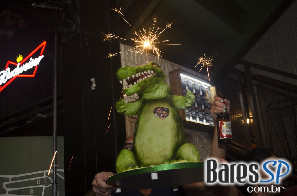 Jacaré Grill comemora 25 anos com atrações especiais na terça Jacaré Grill comemora 25 anos com atrações especiais na terça