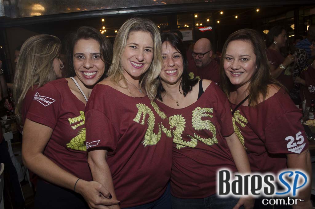 Jacaré Grill comemora 25 anos com atrações especiais na terça Jacaré Grill comemora 25 anos com atrações especiais na terça