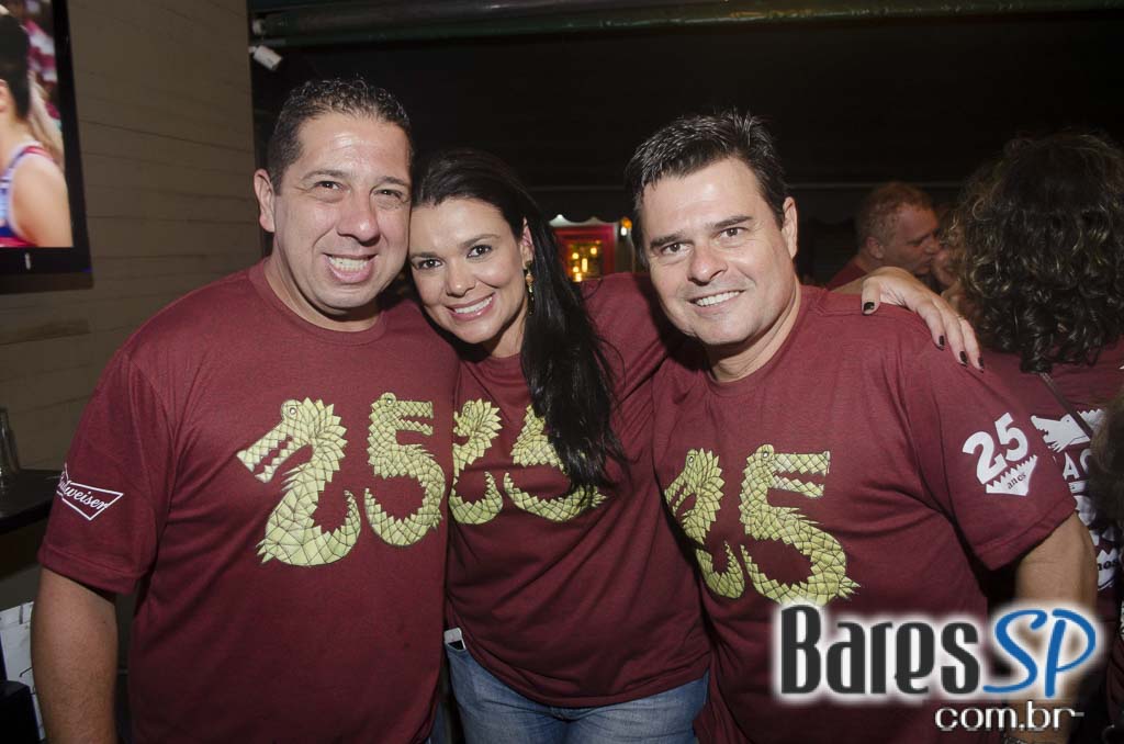 Jacaré Grill comemora 25 anos com atrações especiais na terça Jacaré Grill comemora 25 anos com atrações especiais na terça