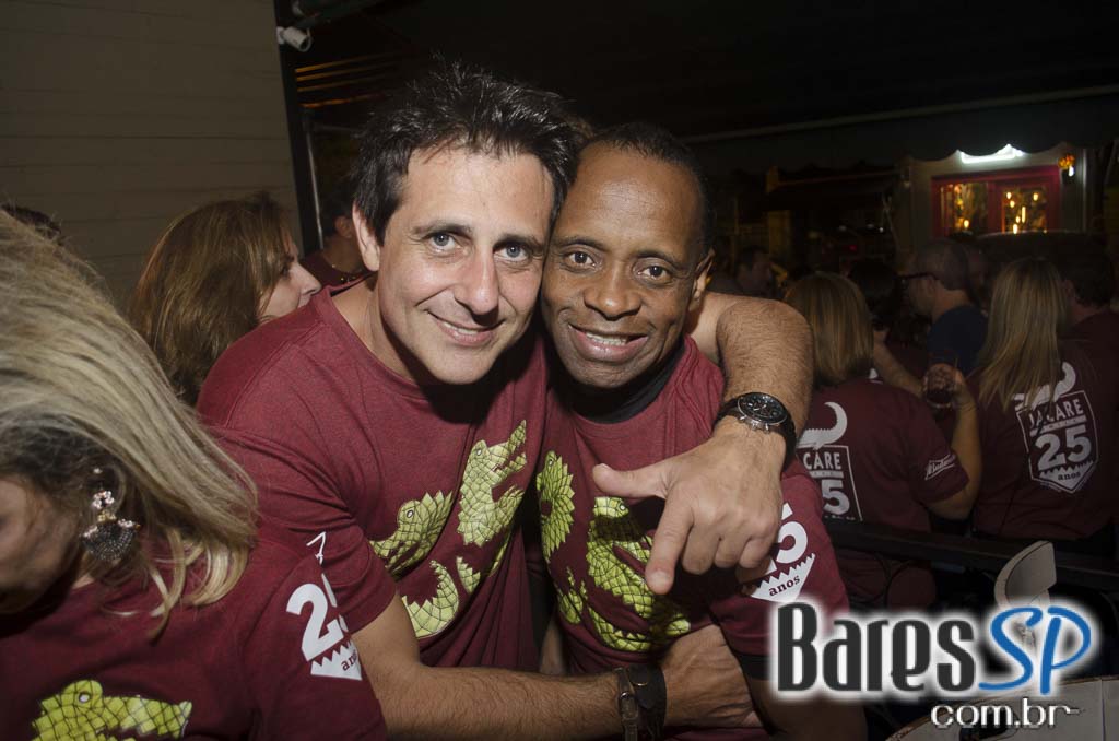 Jacaré Grill comemora 25 anos com atrações especiais na terça Jacaré Grill comemora 25 anos com atrações especiais na terça