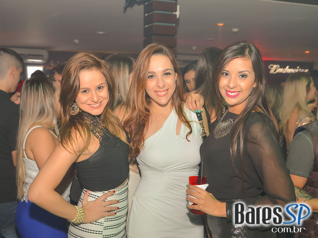 Woods comemorou o aniversário de 5 anos com atrações especiais Woods comemorou o aniversário de 5 anos com atrações especiais