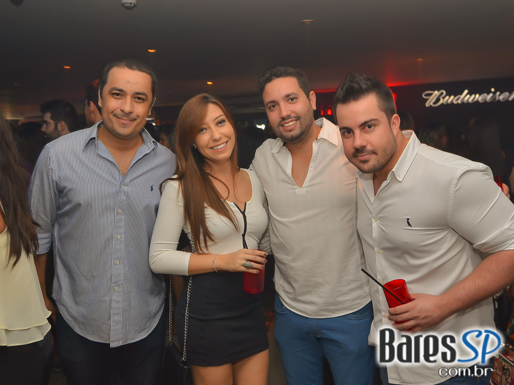 Woods comemorou o aniversário de 5 anos com atrações especiais Woods comemorou o aniversário de 5 anos com atrações especiais