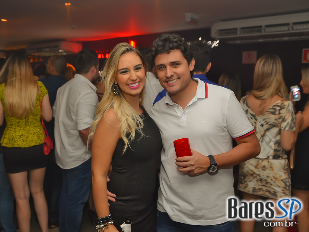 Woods comemorou o aniversário de 5 anos com atrações especiais Woods comemorou o aniversário de 5 anos com atrações especiais