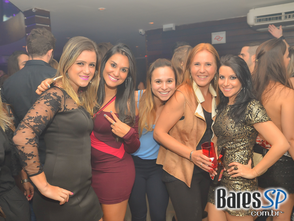 Woods comemorou o aniversário de 5 anos com atrações especiais Woods comemorou o aniversário de 5 anos com atrações especiais