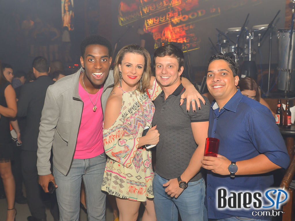 Woods comemorou o aniversário de 5 anos com atrações especiais Woods comemorou o aniversário de 5 anos com atrações especiais