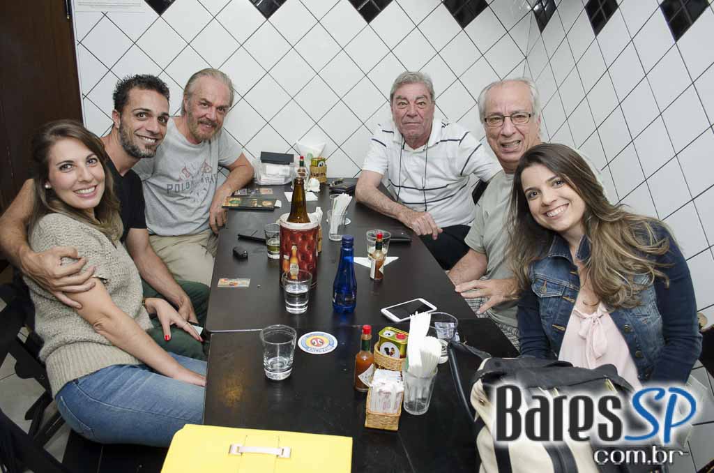 Linguiça em espiral foi a grande estrela do happy hour do Legitimo Bar Linguiça em espiral foi a grande estrela do happy hour do Legitimo Bar