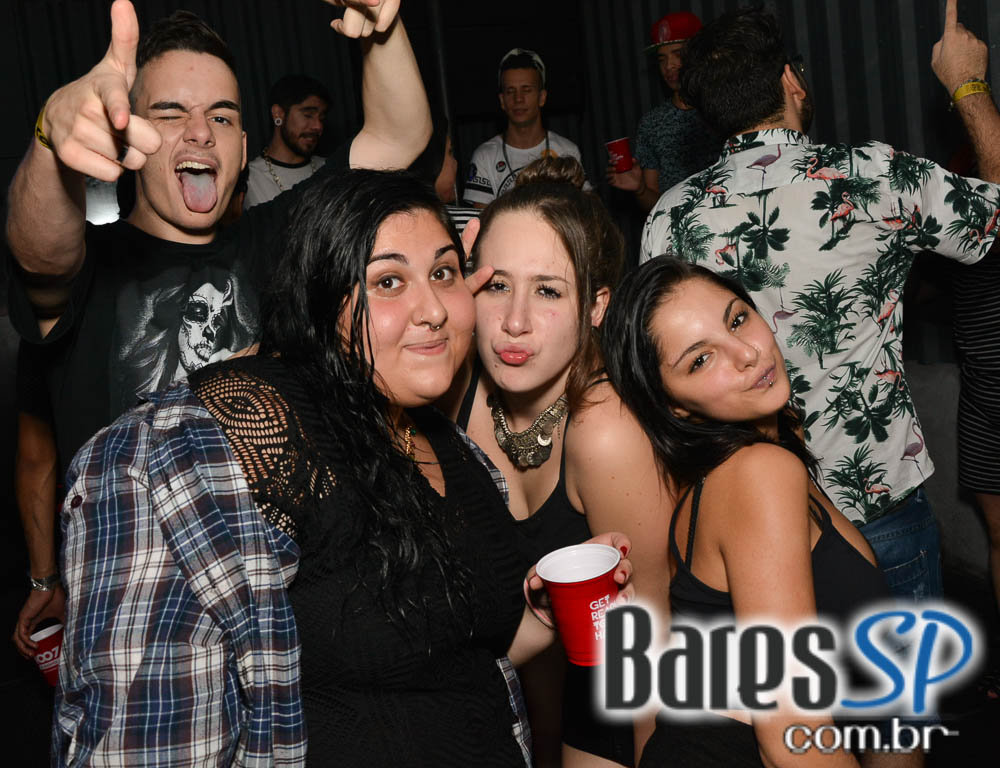 Festa iMatch promoveu muitas atrações para animar o clima da galera na balada 1007 Festa iMatch promoveu muitas atrações para animar o clima da galera na balada 1007