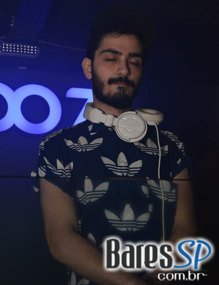 Festa iMatch promoveu muitas atrações para animar o clima da galera na balada 1007 Festa iMatch promoveu muitas atrações para animar o clima da galera na balada 1007