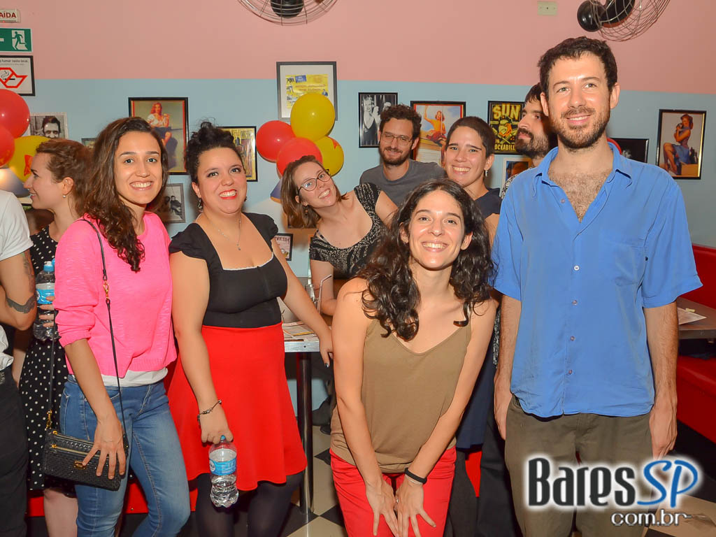 The Clock Rock Bar comemorou aniversário de 11 anos com atrações especiais The Clock Rock Bar comemorou aniversário de 11 anos com atrações especiais