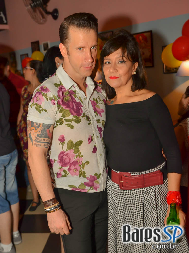 The Clock Rock Bar comemorou aniversário de 11 anos com atrações especiais The Clock Rock Bar comemorou aniversário de 11 anos com atrações especiais