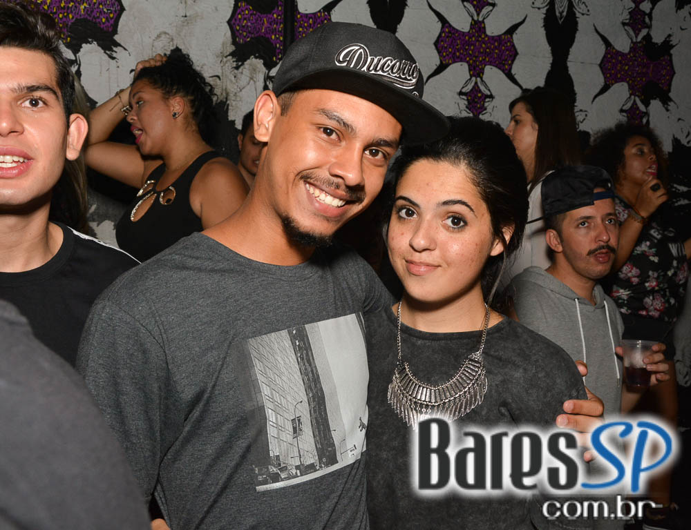 Anexo B embalou a noite de sábado com a edição da Festa Nêga Anexo B embalou a noite de sábado com a edição da Festa Nêga