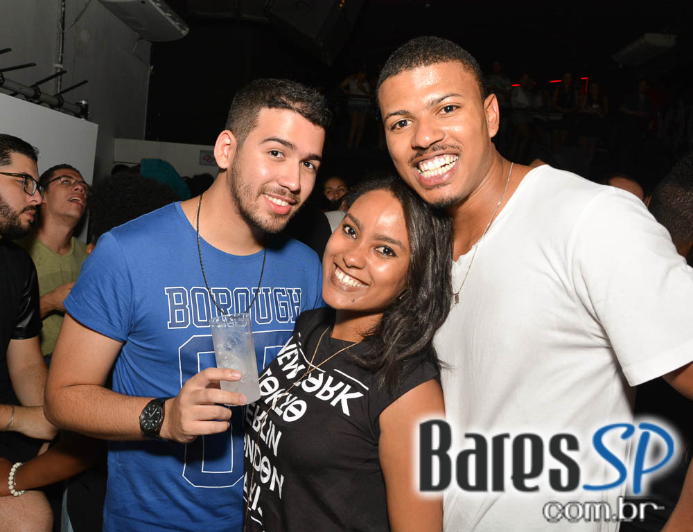 Anexo B embalou a noite de sábado com a edição da Festa Nêga Anexo B embalou a noite de sábado com a edição da Festa Nêga