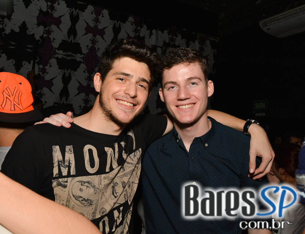 Anexo B embalou a noite de sábado com a edição da Festa Nêga Anexo B embalou a noite de sábado com a edição da Festa Nêga