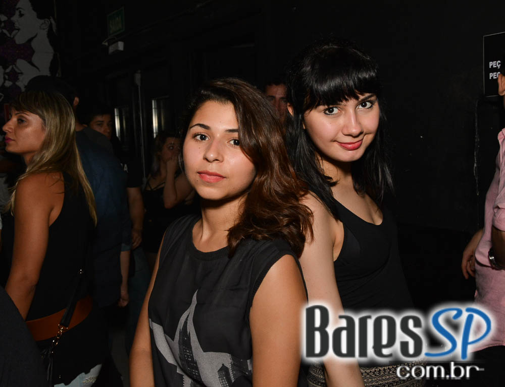 Anexo B embalou a noite de sábado com a edição da Festa Nêga Anexo B embalou a noite de sábado com a edição da Festa Nêga