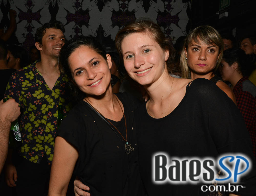 Anexo B embalou a noite de sábado com a edição da Festa Nêga Anexo B embalou a noite de sábado com a edição da Festa Nêga