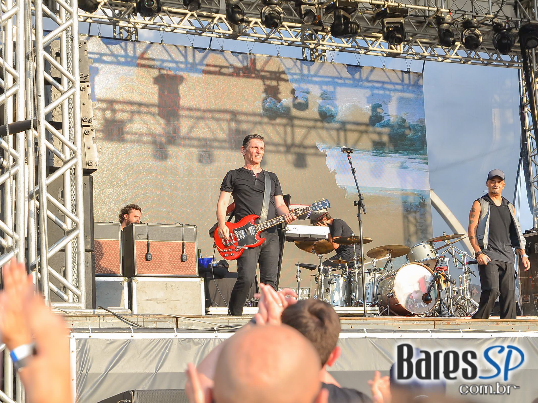 89FM reuniu Paralamas, Titãs, Pitty, Raimundos, CPM22 e mais em show para celebrar seus 30 anos na Arena Anhembi 89FM reuniu Paralamas, Titãs, Pitty, Raimundos, CPM22 e mais em show para celebrar seus 30 anos na Arena Anhembi