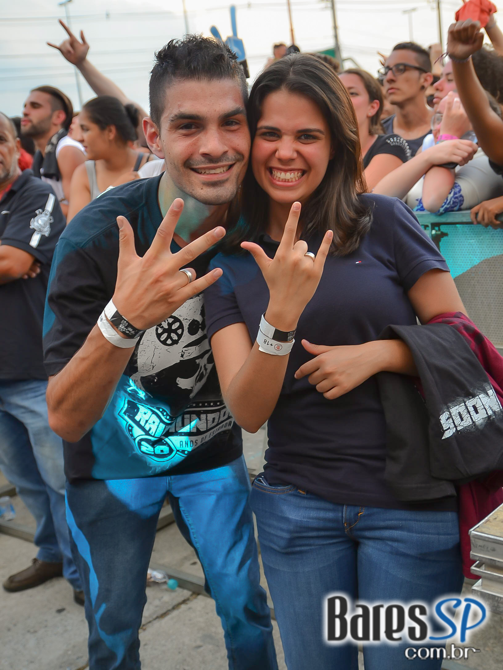 89FM reuniu Paralamas, Titãs, Pitty, Raimundos, CPM22 e mais em show para celebrar seus 30 anos na Arena Anhembi 89FM reuniu Paralamas, Titãs, Pitty, Raimundos, CPM22 e mais em show para celebrar seus 30 anos na Arena Anhembi