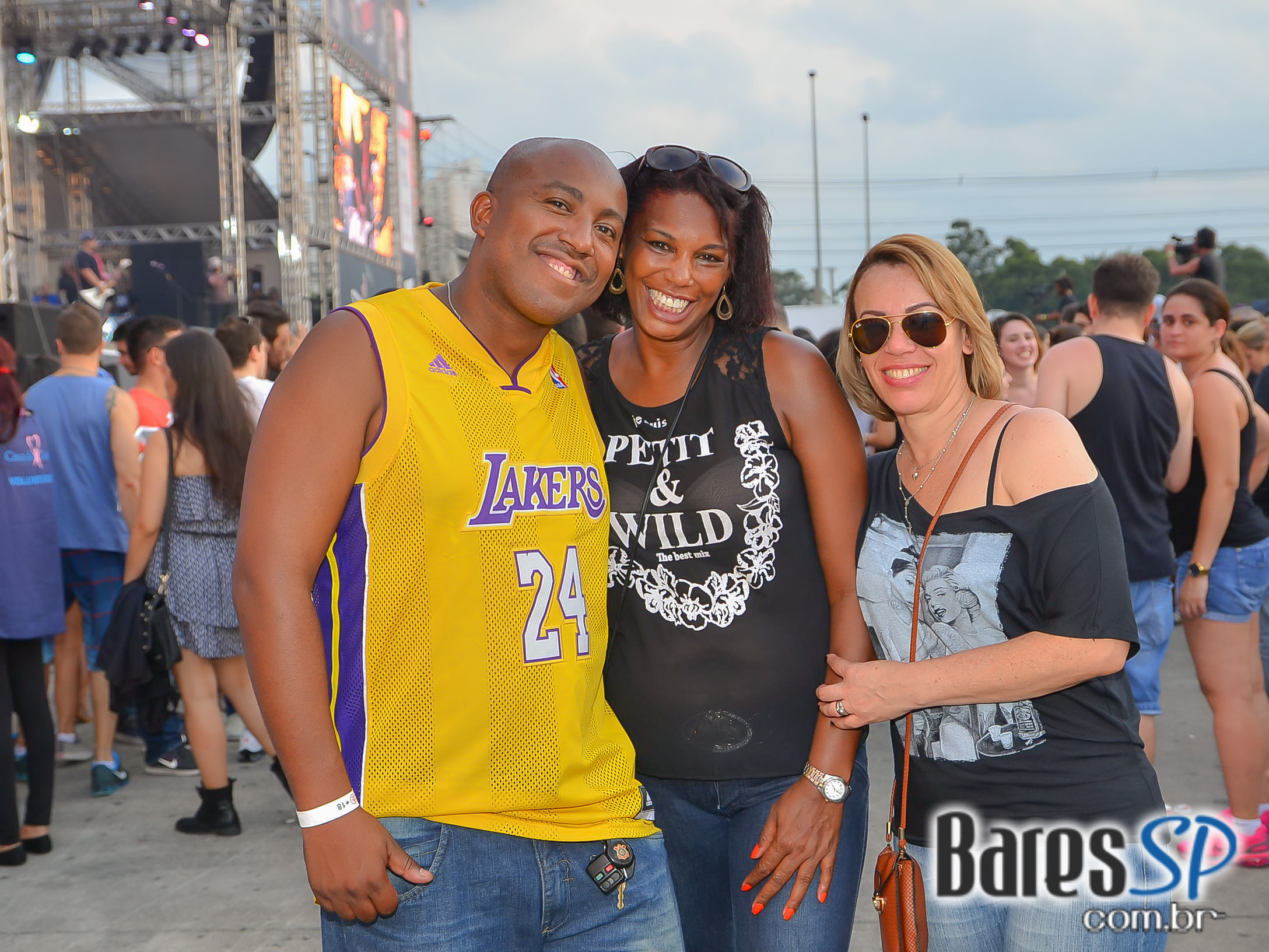 89FM reuniu Paralamas, Titãs, Pitty, Raimundos, CPM22 e mais em show para celebrar seus 30 anos na Arena Anhembi 89FM reuniu Paralamas, Titãs, Pitty, Raimundos, CPM22 e mais em show para celebrar seus 30 anos na Arena Anhembi