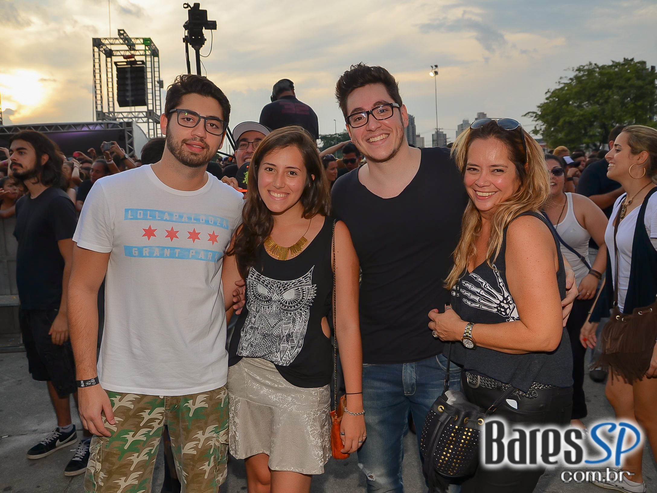 89FM reuniu Paralamas, Titãs, Pitty, Raimundos, CPM22 e mais em show para celebrar seus 30 anos na Arena Anhembi 89FM reuniu Paralamas, Titãs, Pitty, Raimundos, CPM22 e mais em show para celebrar seus 30 anos na Arena Anhembi