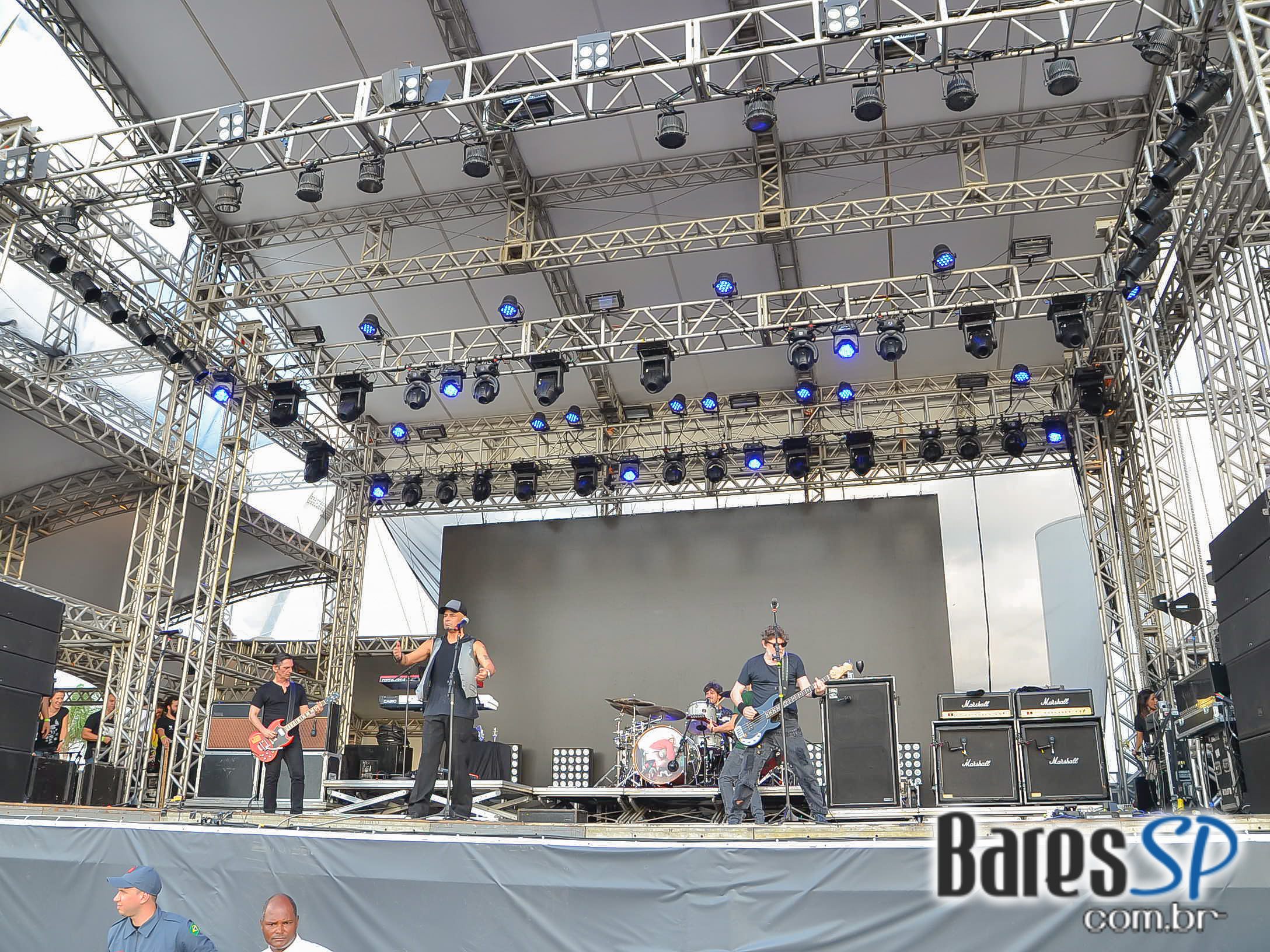 89FM reuniu Paralamas, Titãs, Pitty, Raimundos, CPM22 e mais em show para celebrar seus 30 anos na Arena Anhembi 89FM reuniu Paralamas, Titãs, Pitty, Raimundos, CPM22 e mais em show para celebrar seus 30 anos na Arena Anhembi