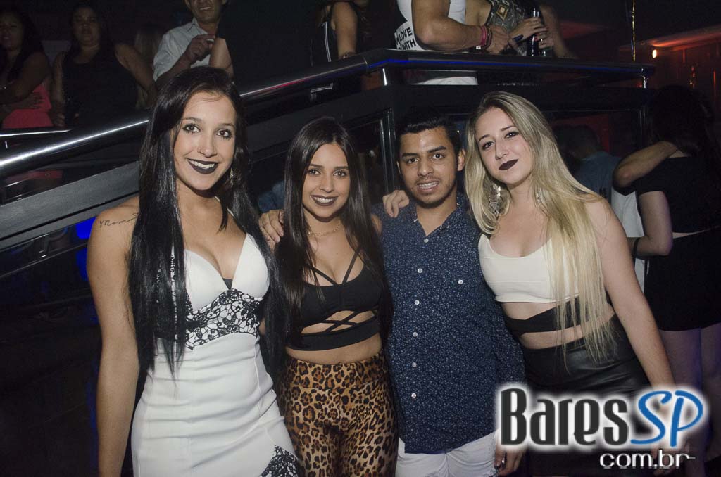 Festa de 3 anos da Brooks apresentou Marcos & Belutti que animou a quarta Festa de 3 anos da Brooks apresentou Marcos & Belutti que animou a quarta