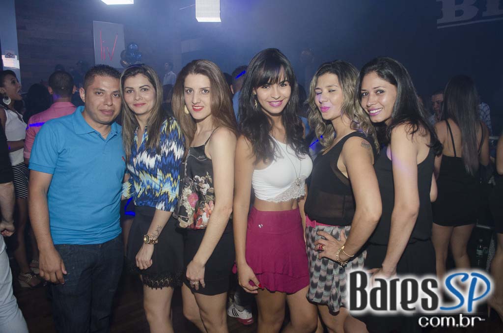 Festa de 3 anos da Brooks apresentou Marcos & Belutti que animou a quarta Festa de 3 anos da Brooks apresentou Marcos & Belutti que animou a quarta