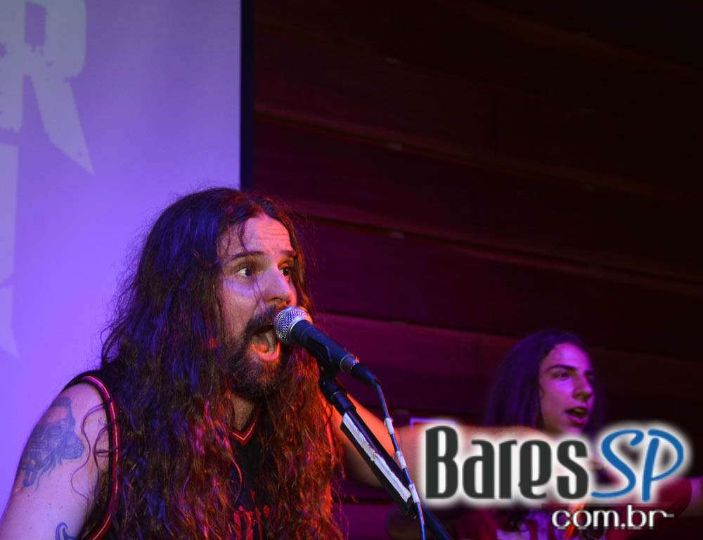 Andreas Kisser - Sepultura se apresentou no palco do Ozzy Stage Bar Andreas Kisser - Sepultura se apresentou no palco do Ozzy Stage Bar