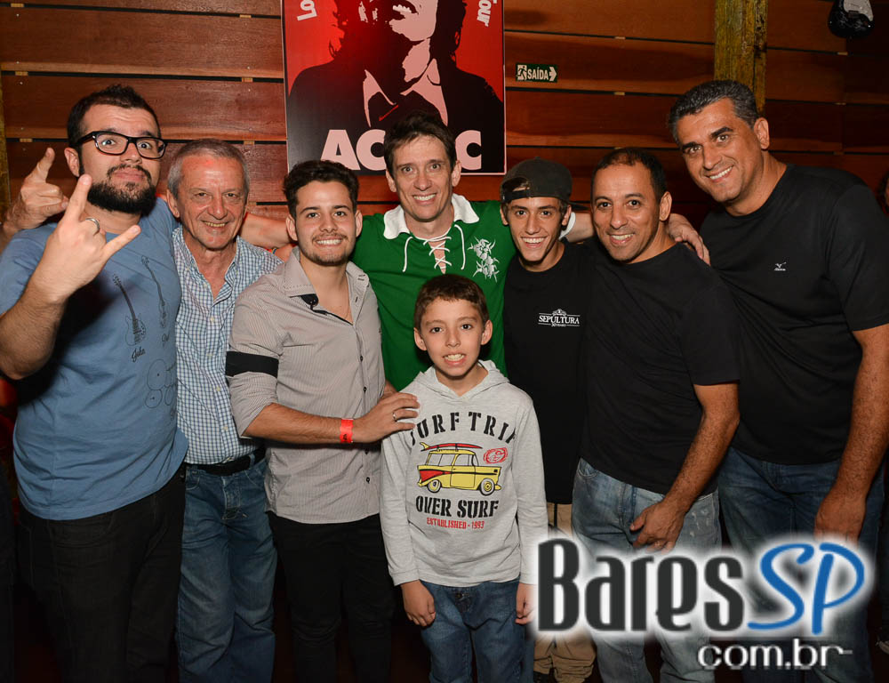 Andreas Kisser - Sepultura se apresentou no palco do Ozzy Stage Bar Andreas Kisser - Sepultura se apresentou no palco do Ozzy Stage Bar