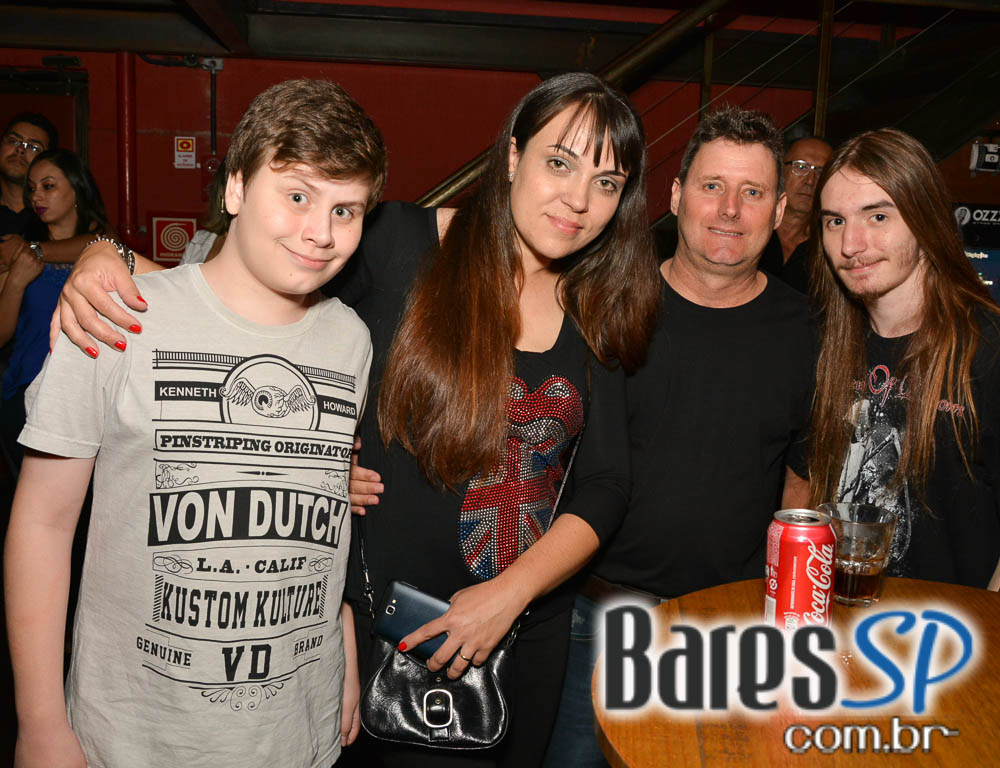 Andreas Kisser - Sepultura se apresentou no palco do Ozzy Stage Bar Andreas Kisser - Sepultura se apresentou no palco do Ozzy Stage Bar